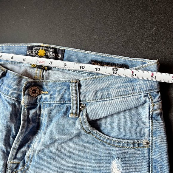 Lucky Brand Mid Rise Boyfriend Bermuda Distressed Raw Hem Denim Jean Short 00 24 - Picture 9 of 10